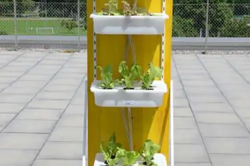 Mini-gradini de apartament construite din piese Ikea