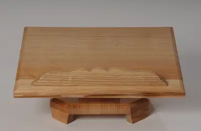 Rotating Shelves and Bookcases for Your Home