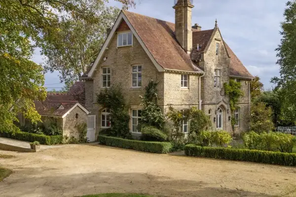 O veche casă parohială din Oxfordshire: O lecție de stil rustic contemporan