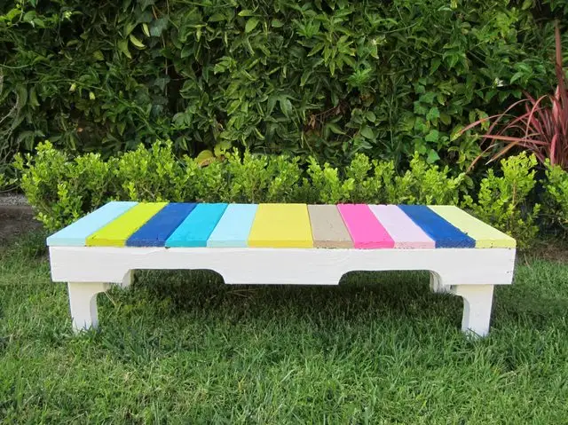 DIY Cum sa construiesti o banca dintr-un palet