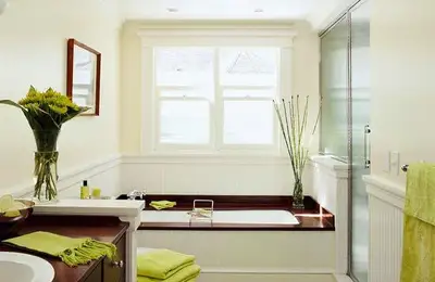 Top 25 Baths in Shades of Green