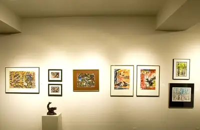 Highlighting Paintings with Lighting Fixtures