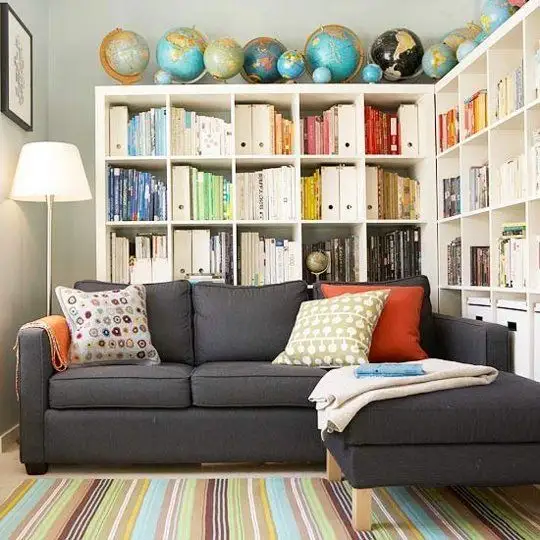5 Libraries for Small Apartments