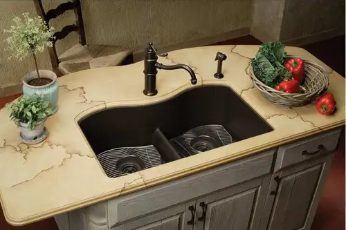 Chiuvetele din granit compozit accente ale unei bucatarii minimaliste