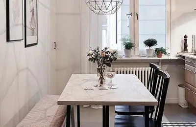 Practical Dining Room Arrangement with Benches