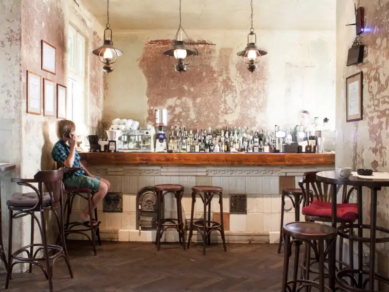 Dianei 4 – Un gastropub cu o atmosfera boema, unde fiecare coltisor spune o poveste