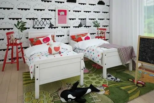 Amenajarea camerei copiilor cu modele creative de tapet