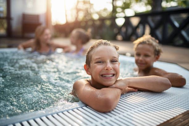 Construirea unui jacuzzi în curte: sfaturi utile
