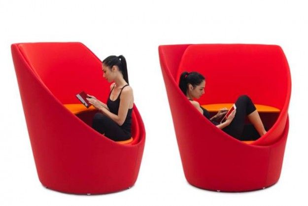 The Rotating Chair That Offers You 2 Space Concepts