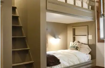 Optimize Bedroom Space with Multifunctional Furniture