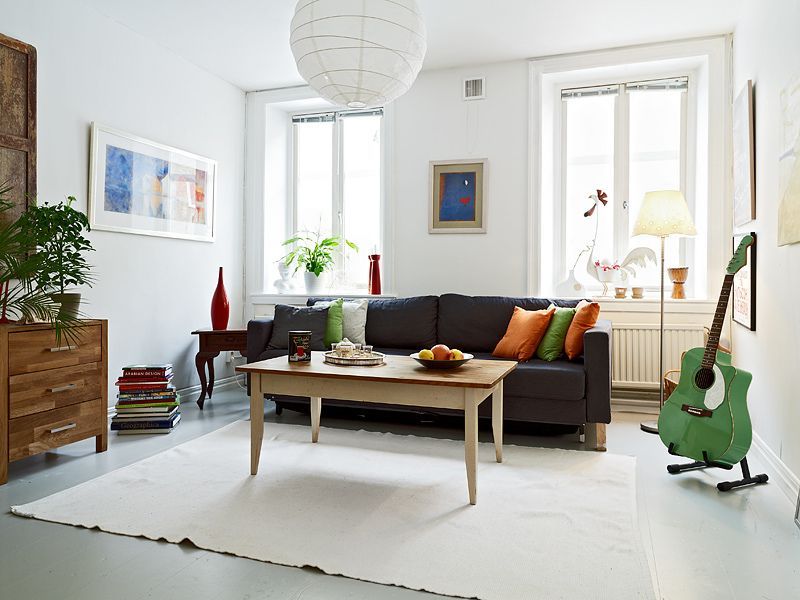 Cum sa-ti faci un living mai confortabil in 8 pasi