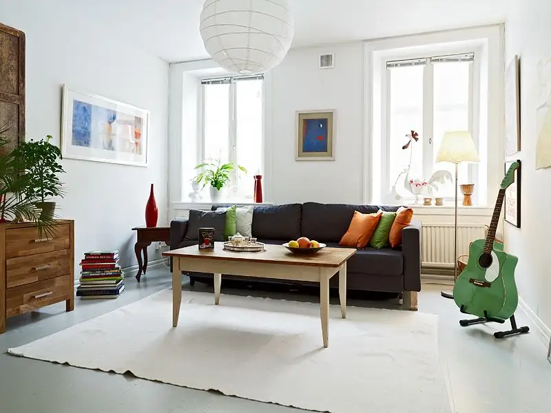 Cum sa-ti faci un living mai confortabil in 8 pasi