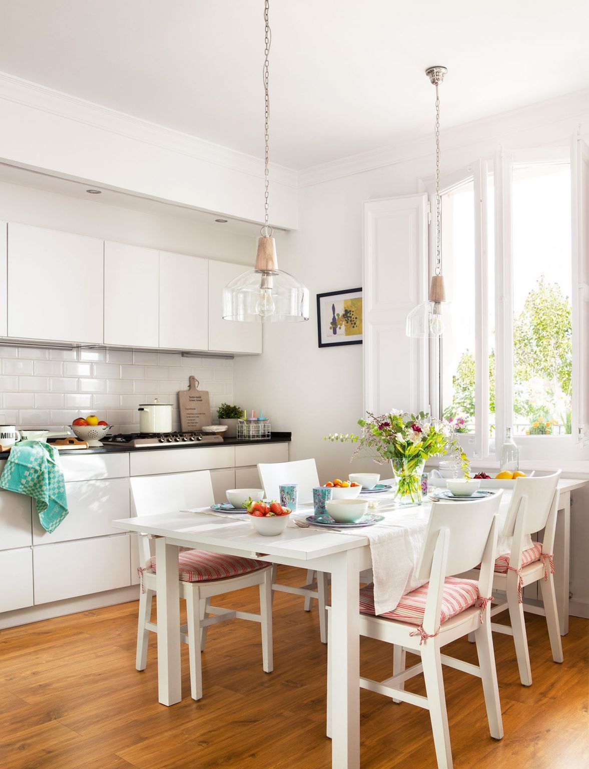 Bright and Beautiful Kitchens: A Dream Fulfilled