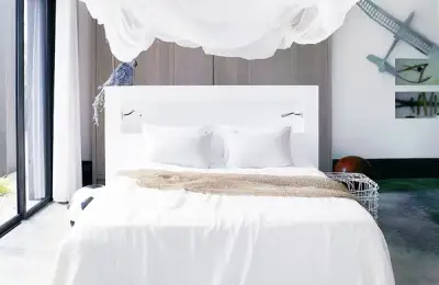 How to Build a Canopy Bed