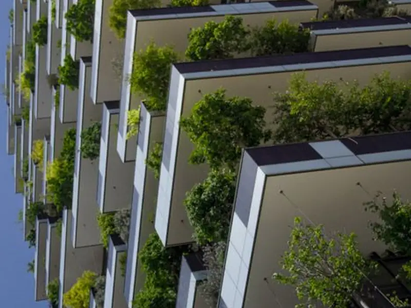 Paduri verticale – un vis devenit realitate in Italia