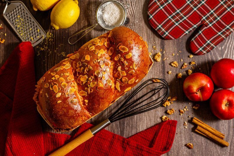 Delice Pastries: Traditional Flavors and Homemade Christmas Sweet Breads! Order Online for Delivery in Bucharest.