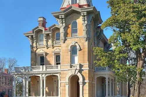 Transformare splendida a unui conac vechi din Tennesse