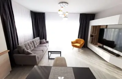 Minimalist Design for an 82 sqm Apartment: Black & White Contrasts with Wood Accents