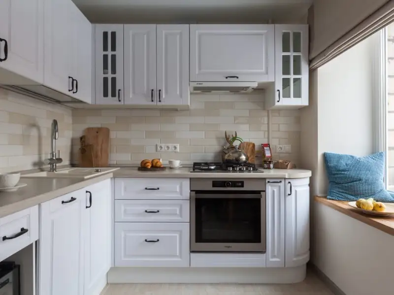 Spatiu scandinav cu accente feminine pentru un apartament de 2 camere si 38 mp