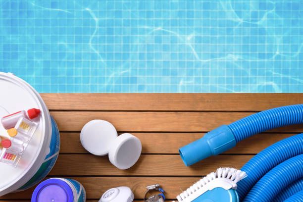 Soluții pentru prevenirea înverzirii apei din piscina casei