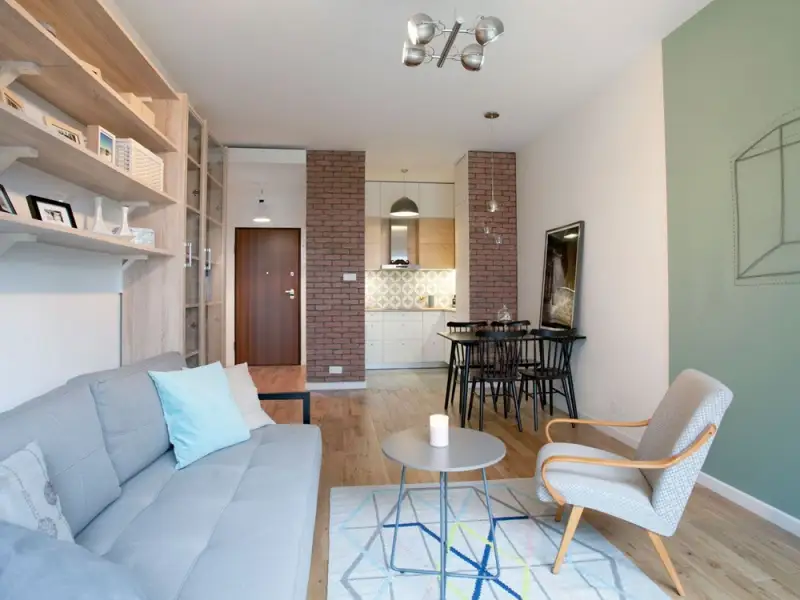 Apartament mic cu o amenajare minimalista
