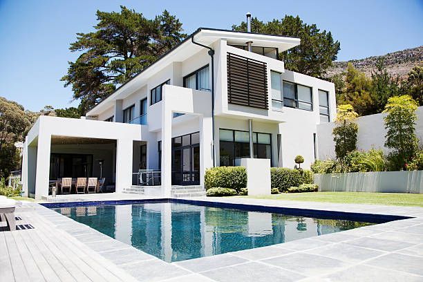 Cum să construiești o piscină exterioară- sfaturi utile