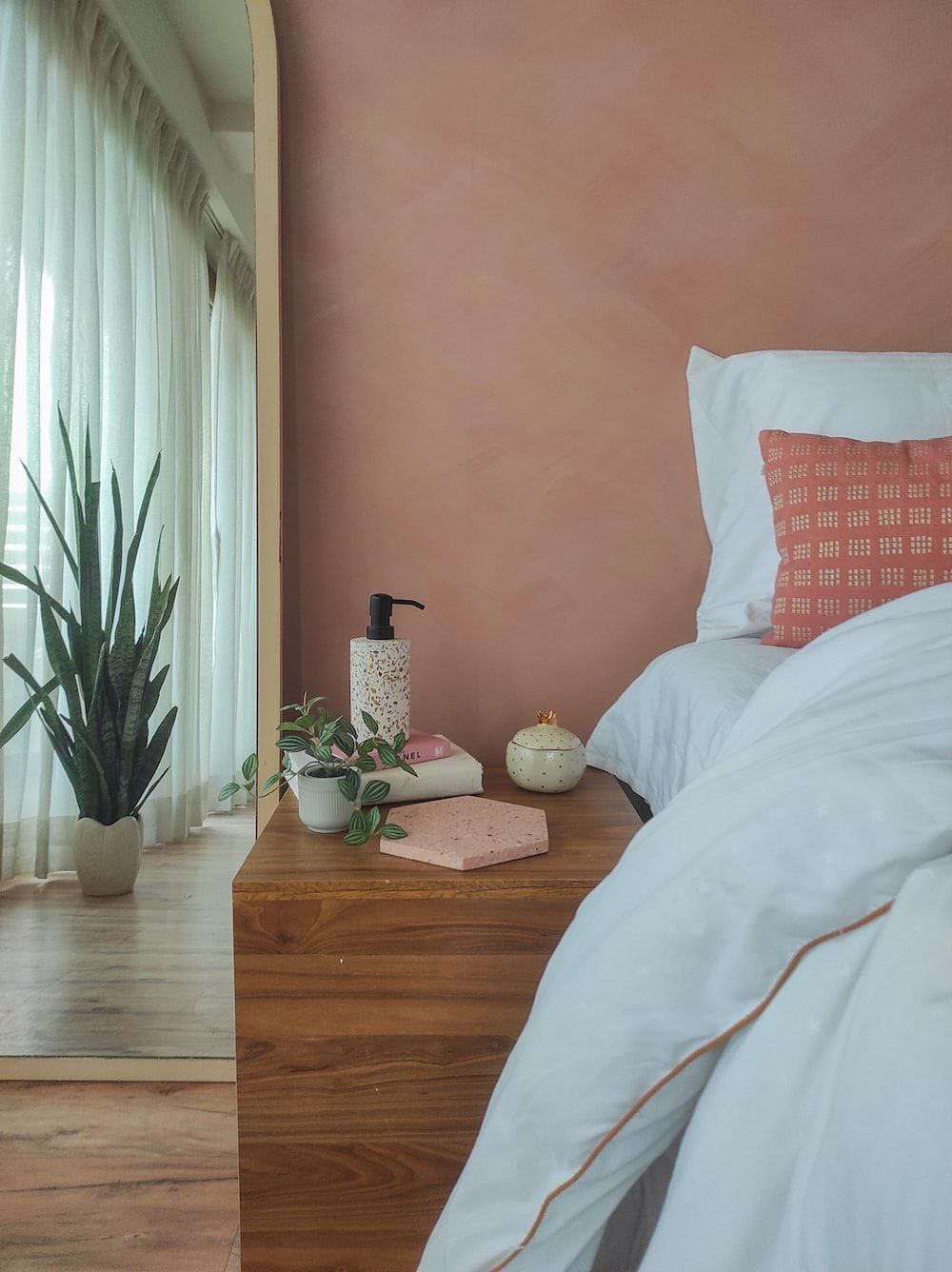 Top Bedroom Colors for 2024
