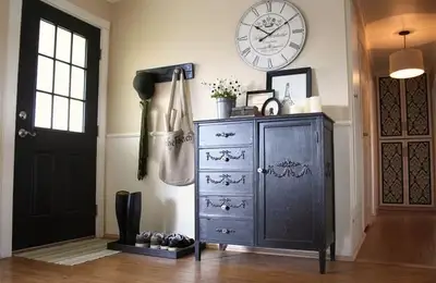 Designing an Entryway in a Home Without a Foyer