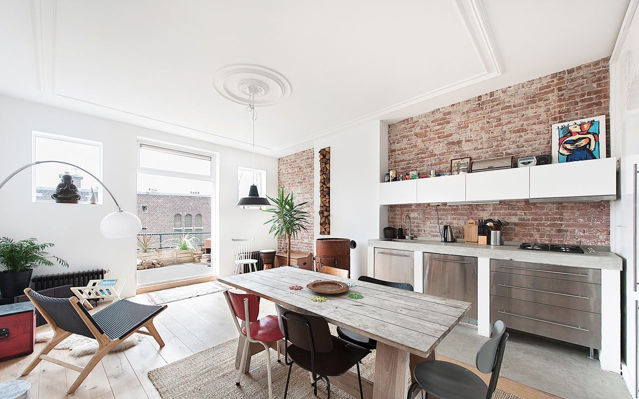 Modern Renovation of an Apartment with Vintage Elements