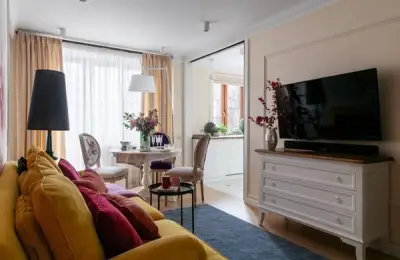 A 45 sq m Apartment Becomes the Perfect Home for an Ambitious and Romantic Young Woman