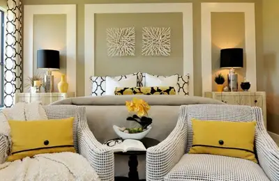 A Bold Combination of Yellow and Black