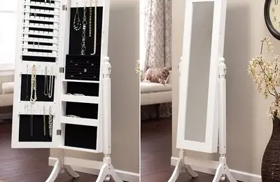 Big Ideas for Small Apartments: Mirror with Storage