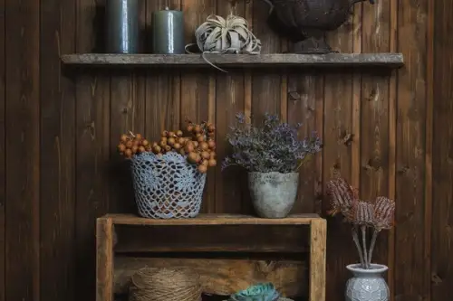 10 idei de proiecte DIY cu lădițe din lemn pentru o locuință chic