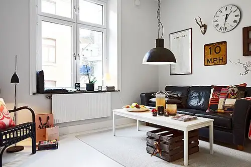 Apartament boem decorat cu accente industriale