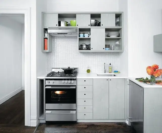 7 Tips for Small Kitchens