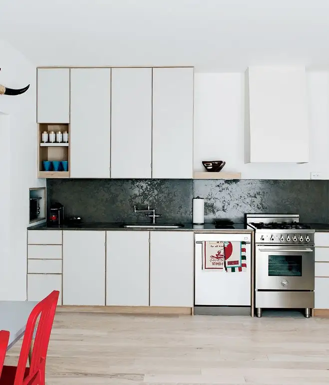 10 bucatarii amenajate in stil minimalist