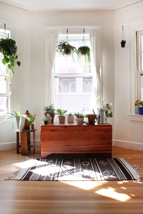 Decorating a Space Without a Balcony