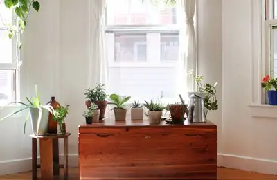 Decorating a Space Without a Balcony