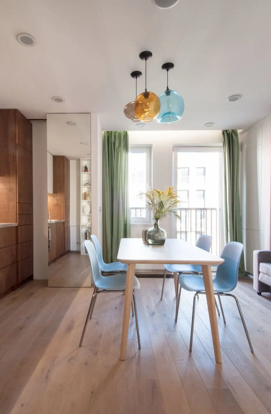Nature's Colors in the Design of a Two-Bedroom Apartment