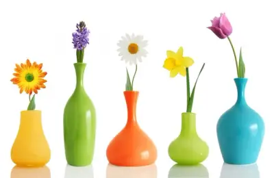 How to Cut Flowers for Longer Vase Life (VIDEO)