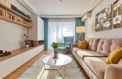 Modern Design with Natural Wood: 4-Bedroom Apartment in Bucharest