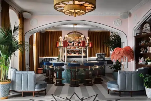 Hotelul The Gorgian: O bijuterie art deco în inima Santa Monica