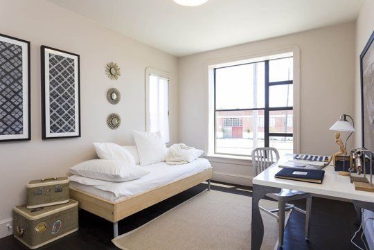 Corner Bed Arrangement: A Practical Solution for Small Spaces