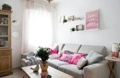 Romantic Tones in an Apartment Renovation