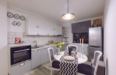 Eugenia's Apartment in Alba-Iulia: A Space Designed with Passion