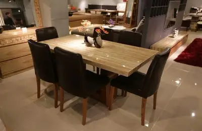 5 Ways to Transform Your Dining Room Table