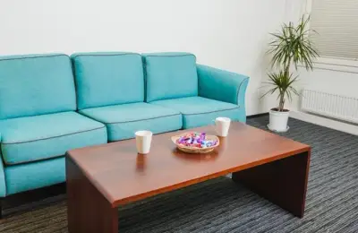 Choosing the Right Coffee Table for Your Living Room