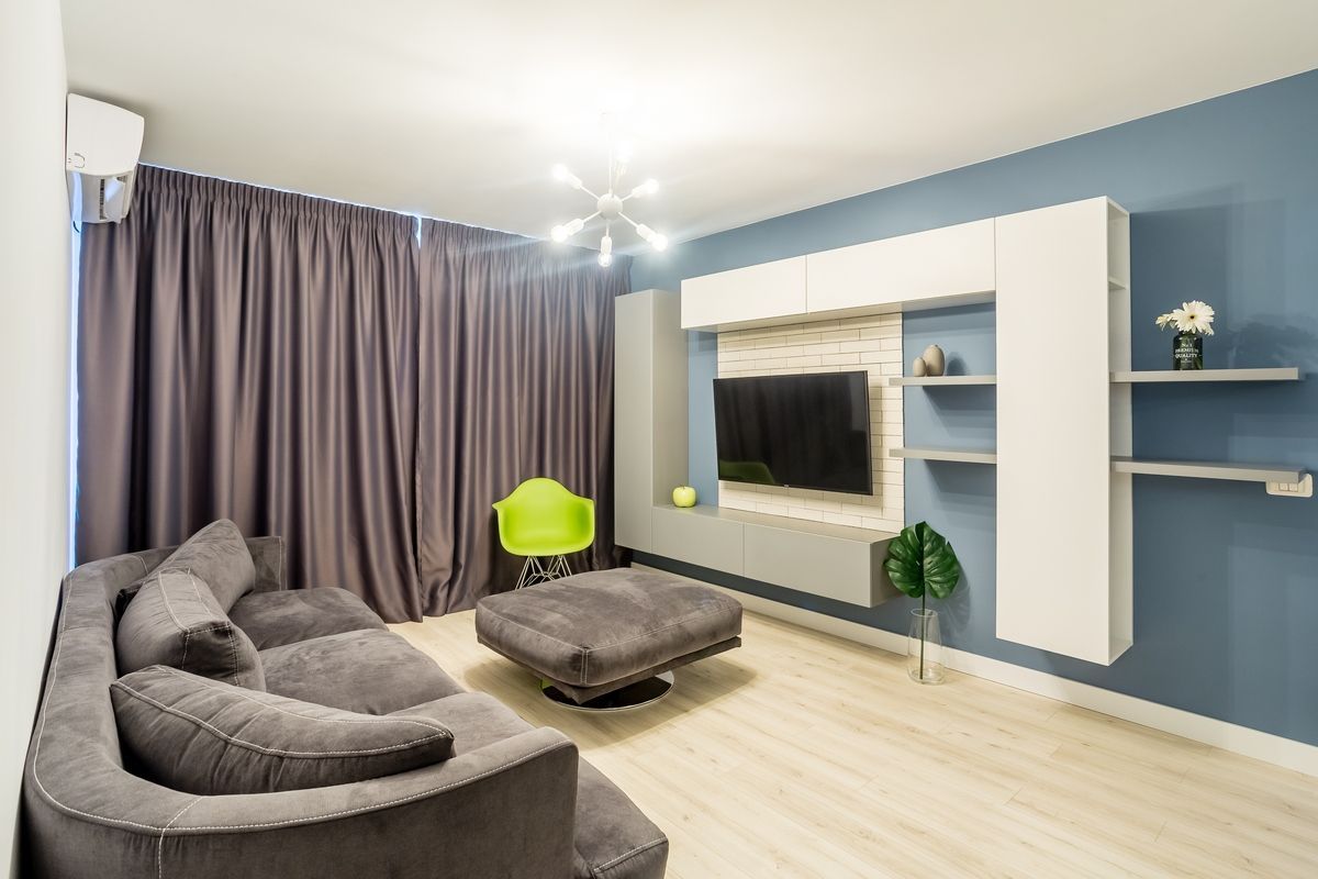 Acasa la Sorina si Cristian  un apartament de 3 camere vesel si primitor