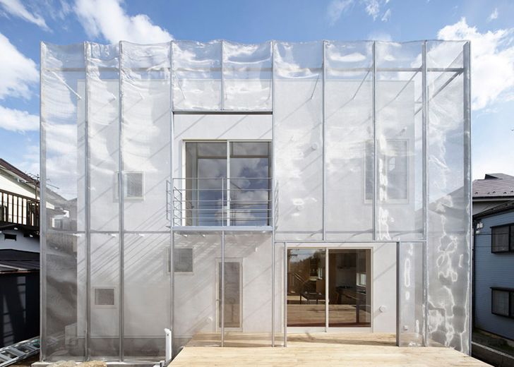 MoyaMoya: The Minimalist House with a Steel Curtain in Tokyo