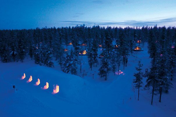 Un loc fantastic de a-ti petrece vacanta: satul cu igluuri din sticla, Kakslauttanen, Finlanda